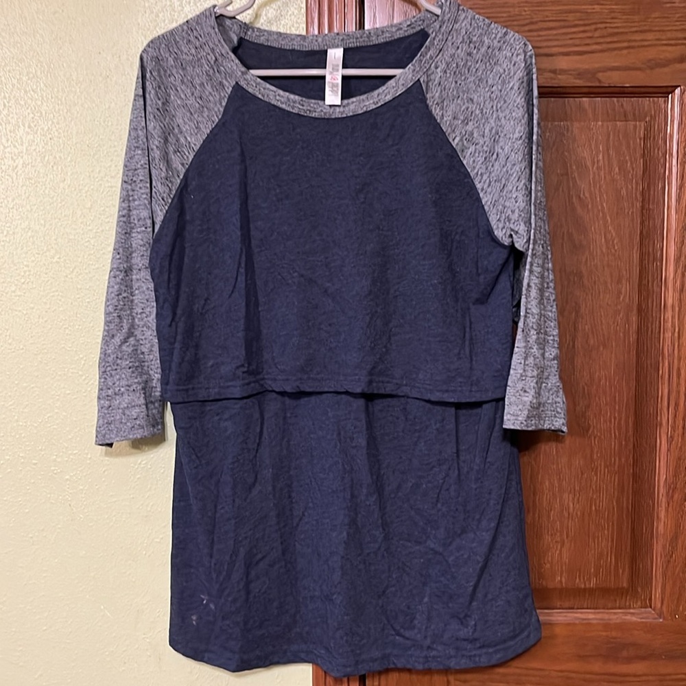 Latched Mama long sleeve nursing shirt